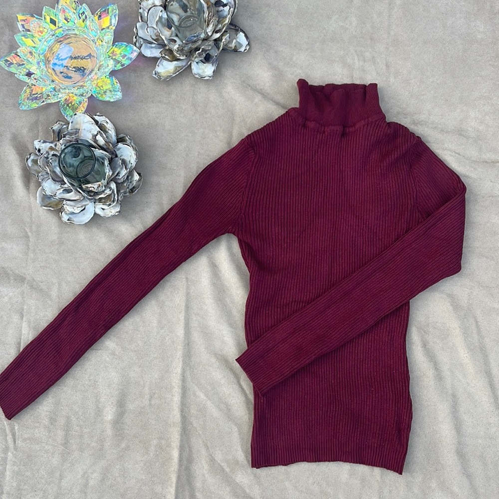 🐩Love by Chelsea Burgundy Red  Mock Collar Long Sleeve Sweater - L